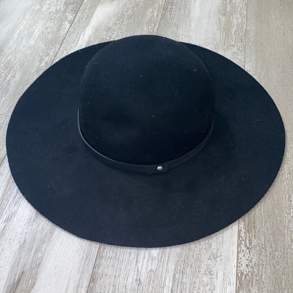 H&M Floppy Hat - Picture 1 of 2